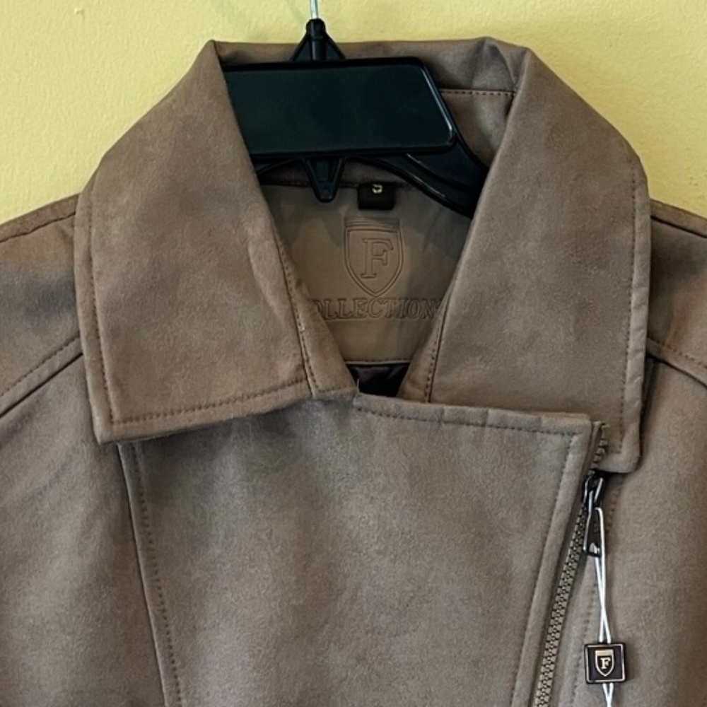 Italian small Sueded leather jacket detailing of zippered pockets, fully lined